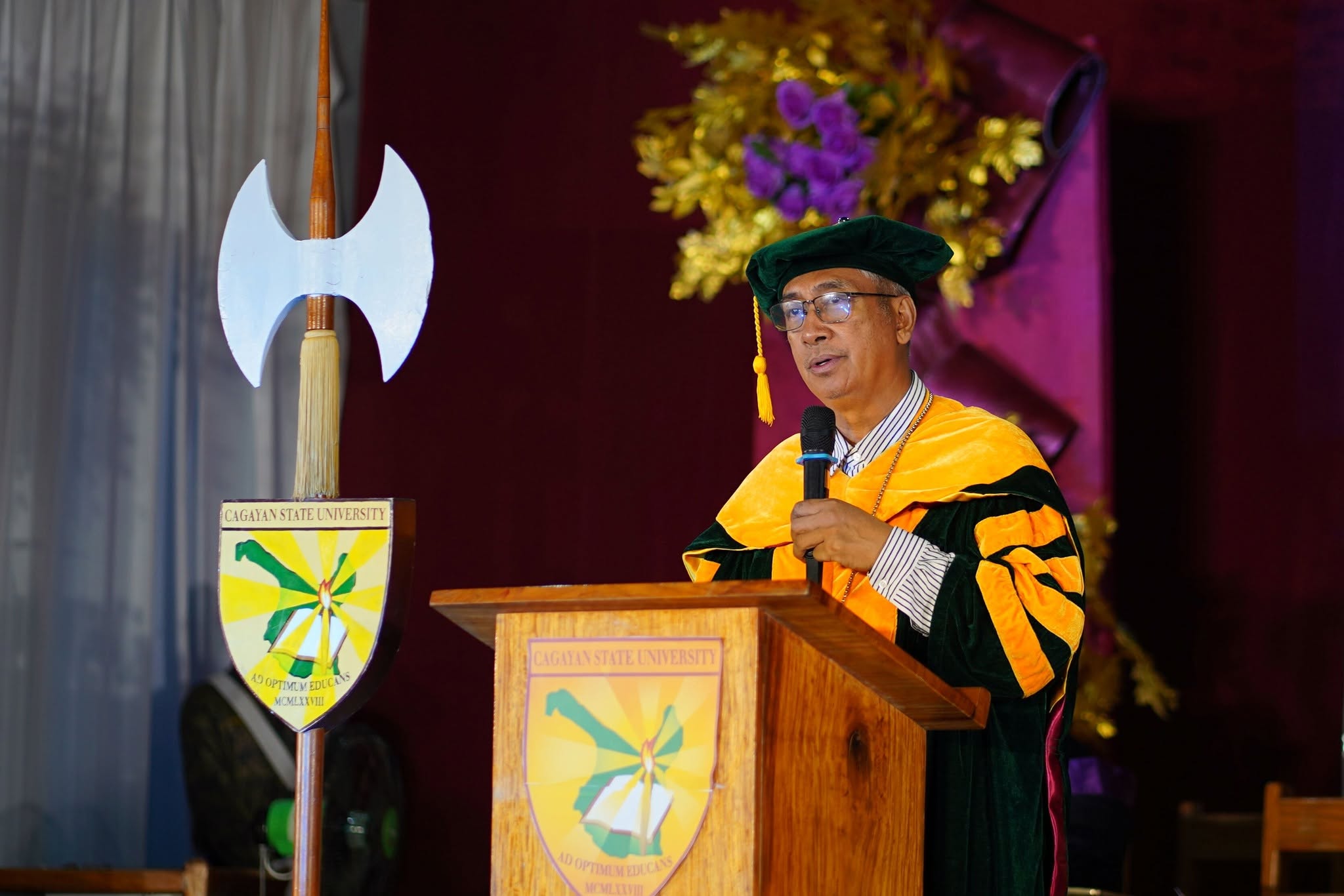 GRAD-AT-CALAYAN-PHOTOSET photo 26